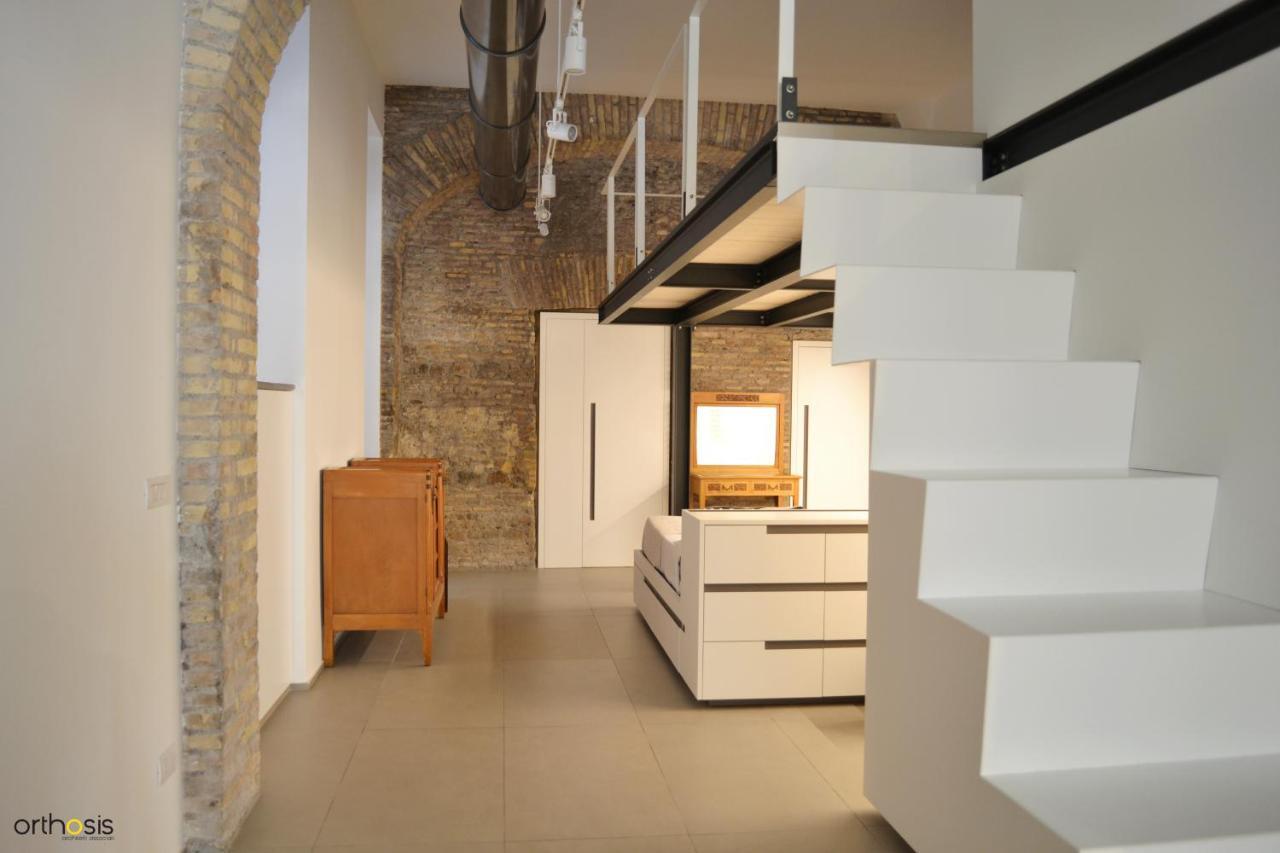 Apartament Luxury Loft Capocci 24 Coliseum Rzym Zewnętrze zdjęcie